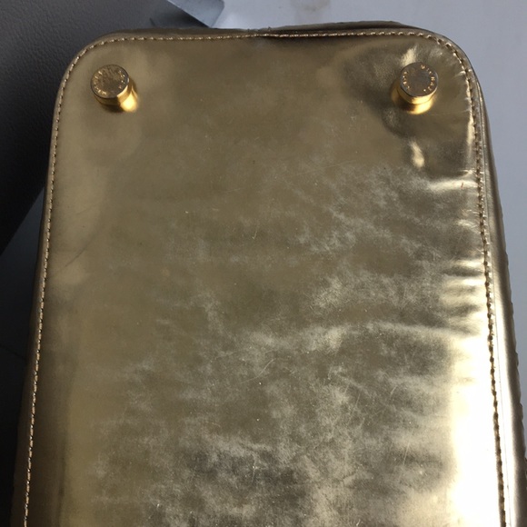 Michael Kors Flower Perforated Tote Gold - Picture 8 of 16